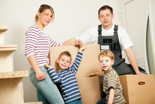 West Kensington man and van service handling home and business moves